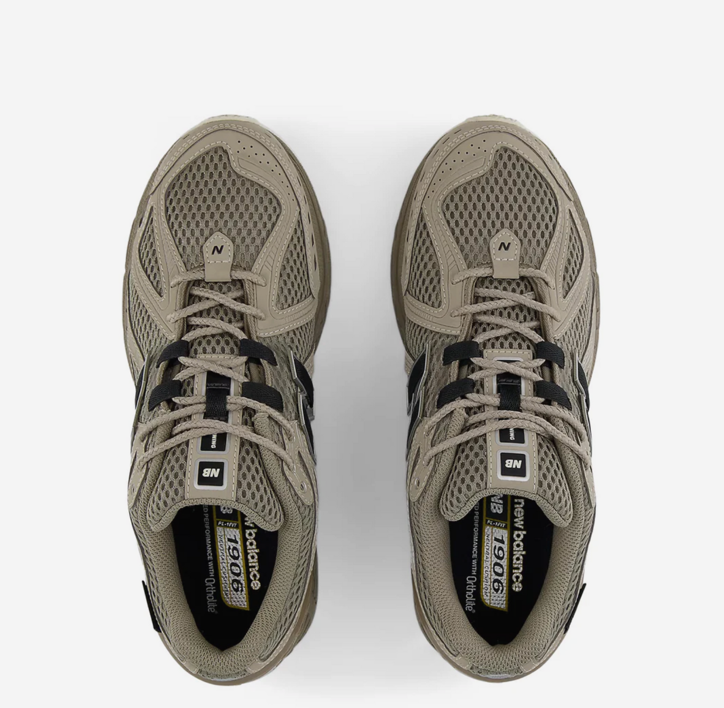 New Balance Women's 1906R Trainer Arid Stone / Black Cement / Dockside