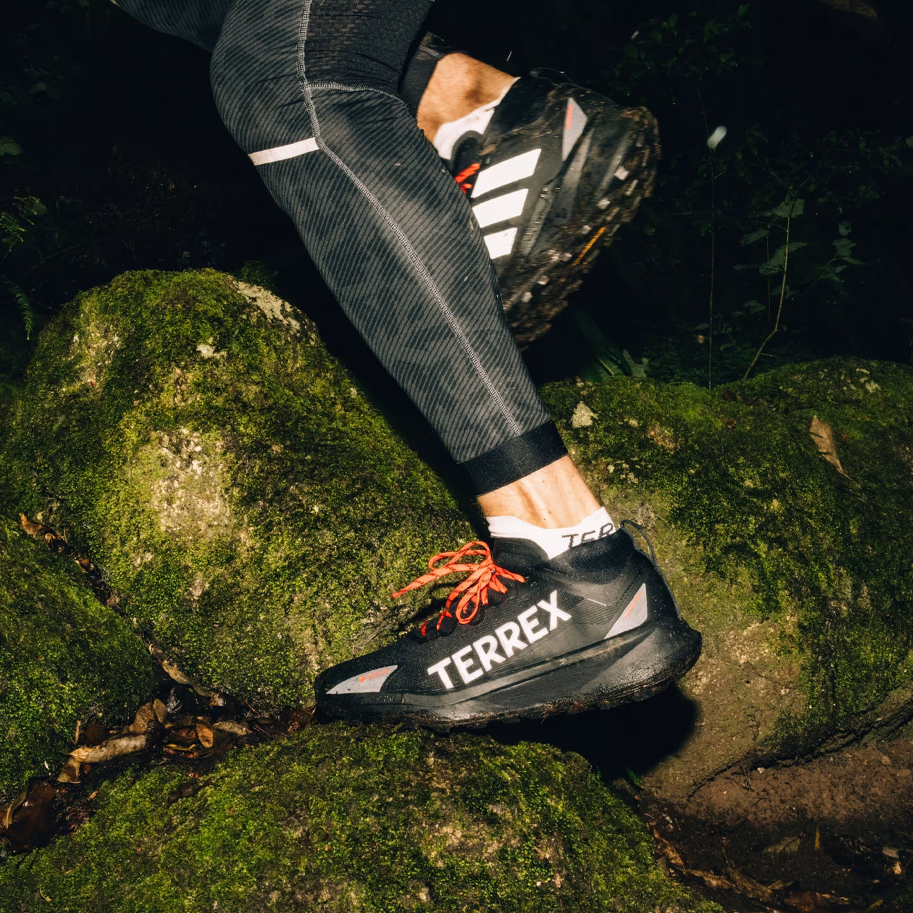 Adidas Terrex Agravic GTX Trail Running Shoe Core Black / Grey / Semi Impact Orange