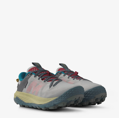 Karhu Women's Ikoni Trail Trainer Barely Blue / Horizon Blue